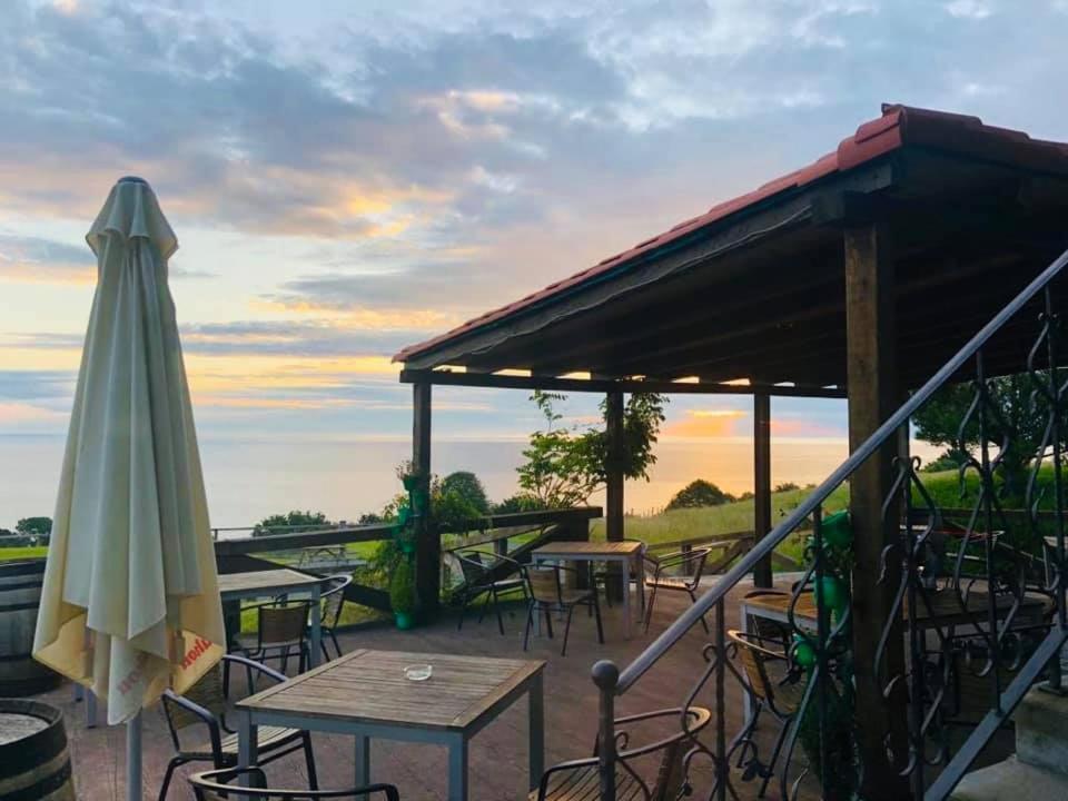 Pikua Landetxea Guest House Мутрику Екстериор снимка